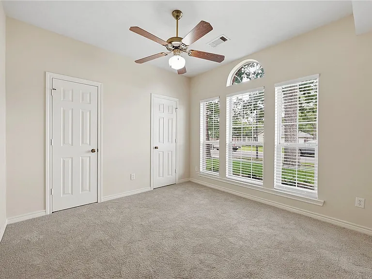 1407 Fincastle Loop — Photo 12