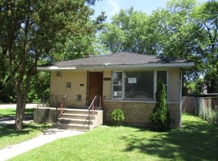 12101 S Princeton Ave, Chicago, IL 60628