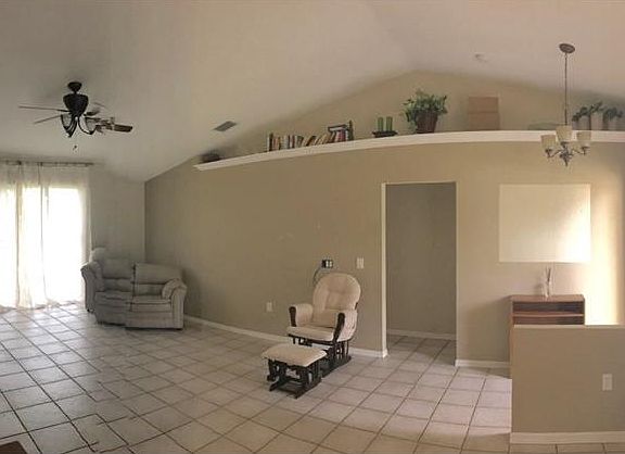 5th image of 3033 Virgil St