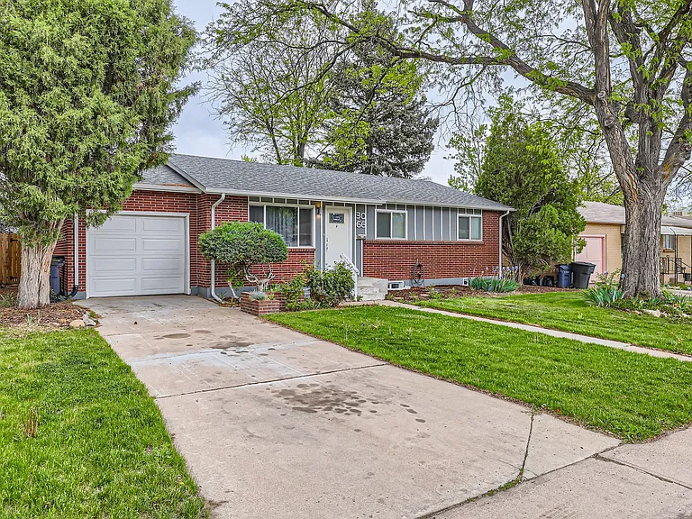 3066 S Wolff St — Photo 22