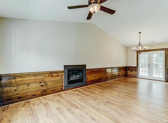 4th image of 6365 Chenault Way