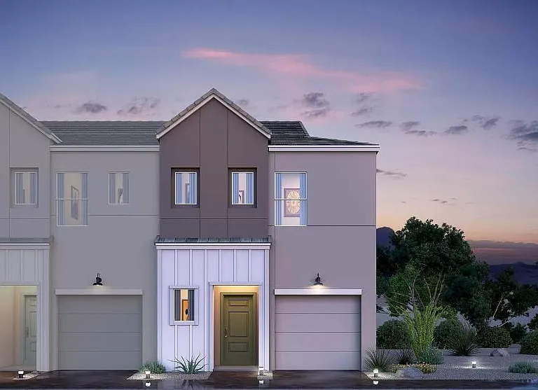 2280 W Laurie Ln — Photo 1