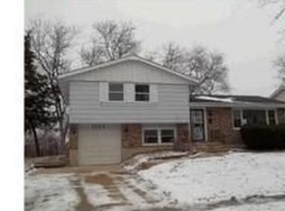 3502 Birchwood Dr, Hazel Crest, IL
