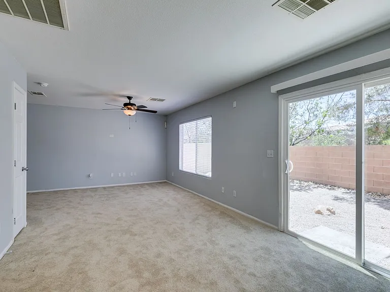 8433 Spencer Canyon St — Photo 22