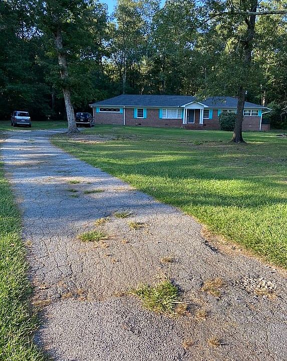 2nd image of 370 Brent Rd