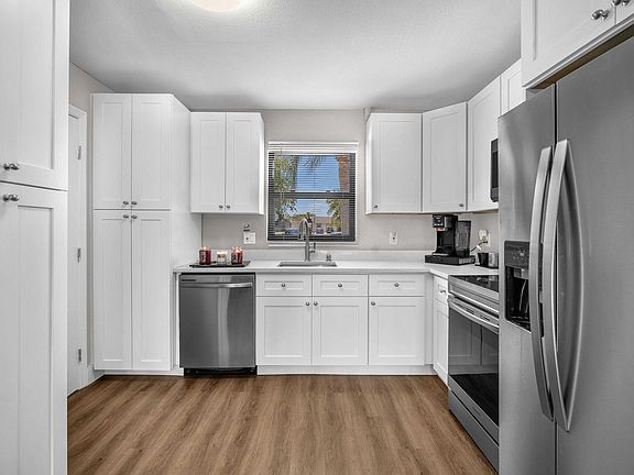 2nd image of 4540 NE 1st Avenue