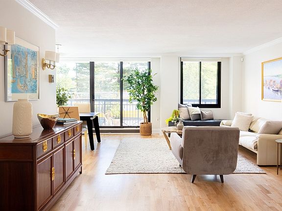 2nd image of 50 Longwood Ave APT 216