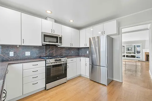2771 41st Ave — Photo 5