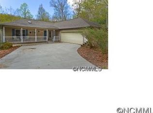 94 Yanequa Way, Brevard, NC 28712