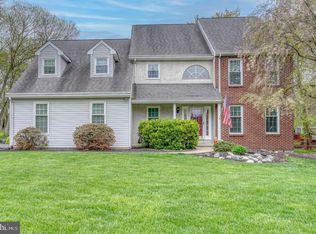 493 W Chestnut Hill Rd, Newark, DE 19713