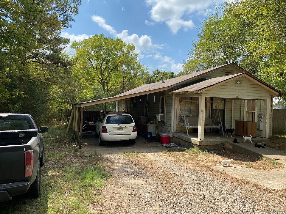 2nd image of 285 Alley Dr