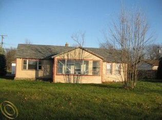 11515 Pardee Rd, Taylor, MI 48180