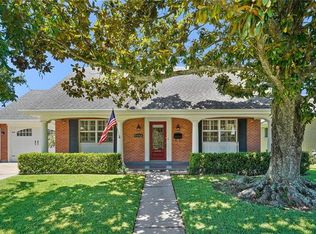 1112 Beverly Garden Dr, Metairie, LA 70002