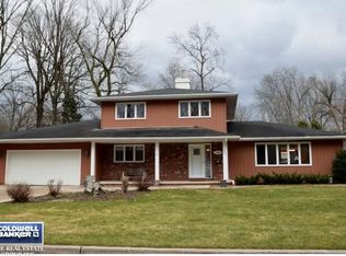 1209 E Pauline St, Appleton, WI 54911