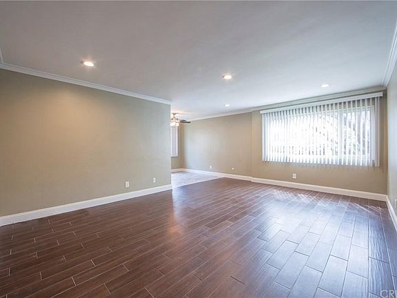 4th image of 8650 Belford Ave APT A120