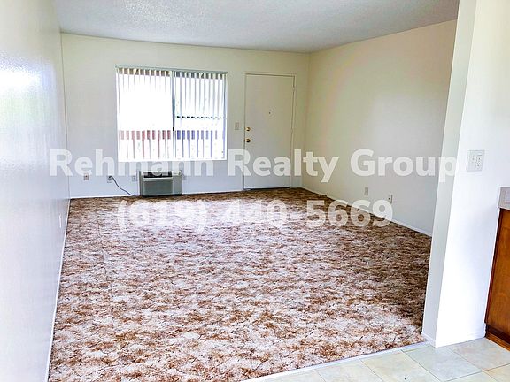 2nd image of 1028 S Magnolia Ave APT I