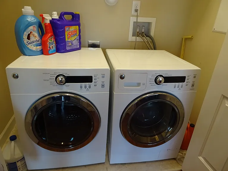 802 Braemar Crk — Photo 10