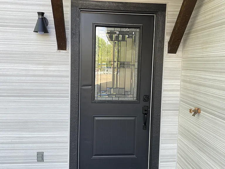 2505 S Broadway — Photo 10