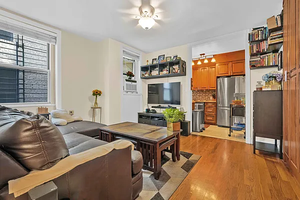 Rented by Compass | media 3