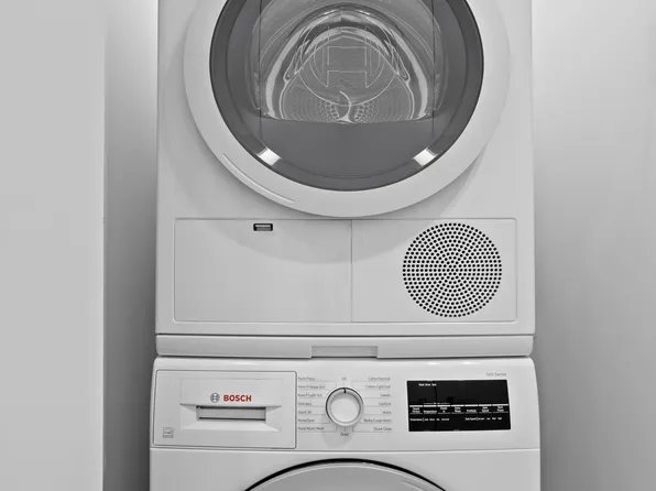 90 Lexington Avenue image 13 of 27