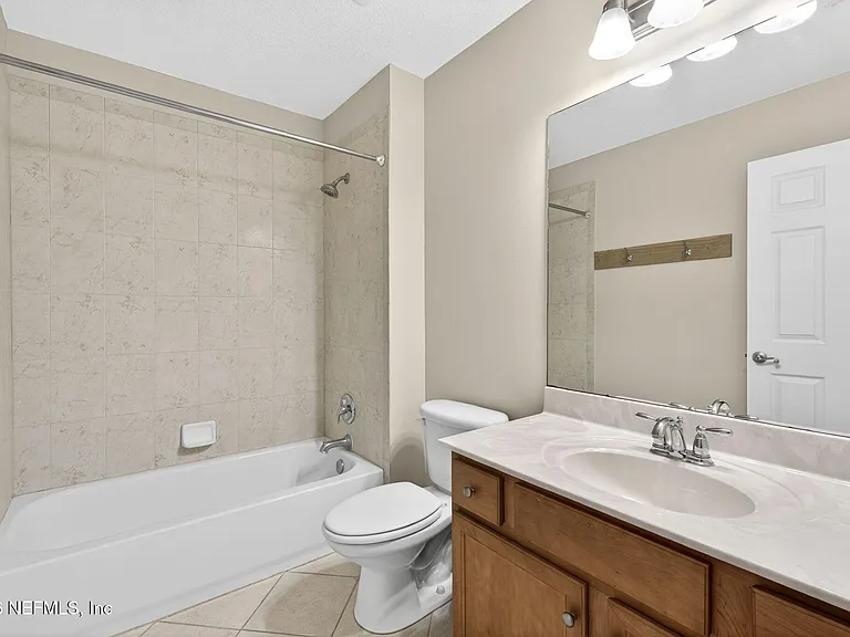 85667 Berryessa Way — Photo 25