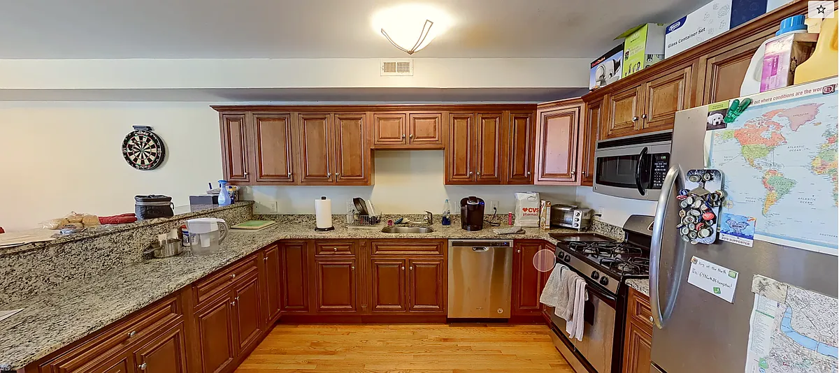 Building Photo - 102 Allston St #4A