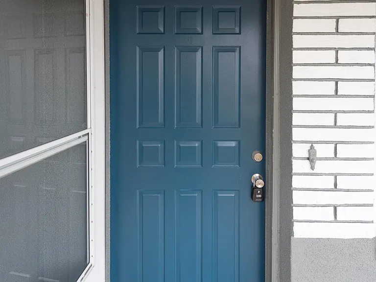 38 Regina Blvd — Photo 7