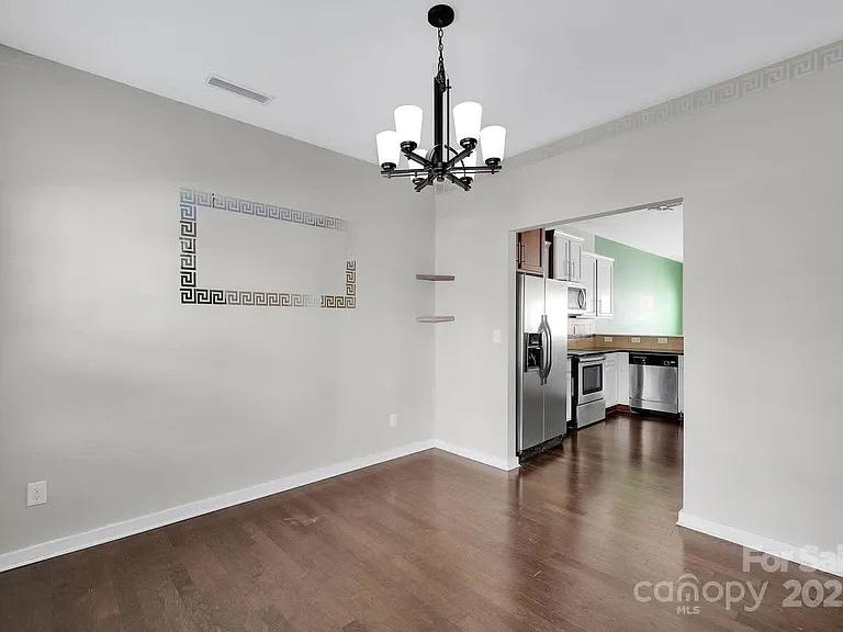 433 Battery Cir — Photo 26