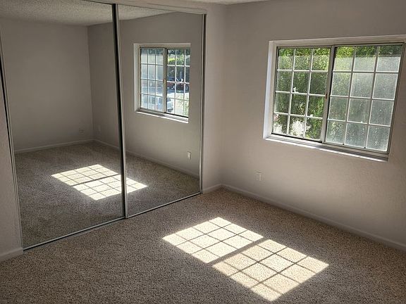 5th image of 5809 N Reseda Blvd APT 201