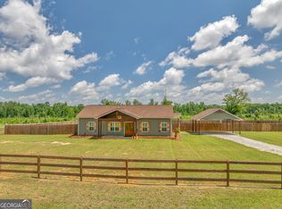 1354 Lakeway Rd, Dublin, GA 31027