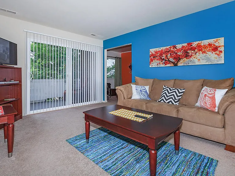 Windsor Hills Apartments — Photo 57