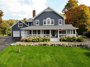 4141 Lake Grove Rd, Petoskey, MI 49770