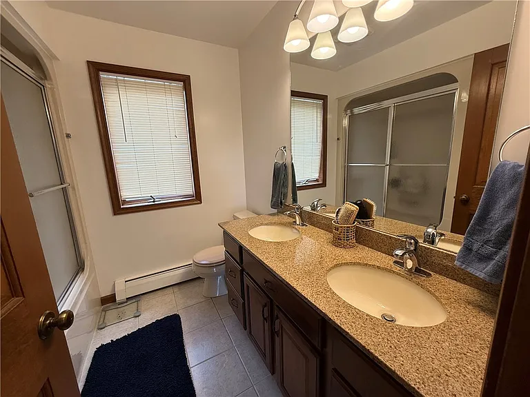 1 Alessandro Dr — Photo 13