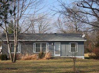 2103 McLain St, Cainsville, MO 64632