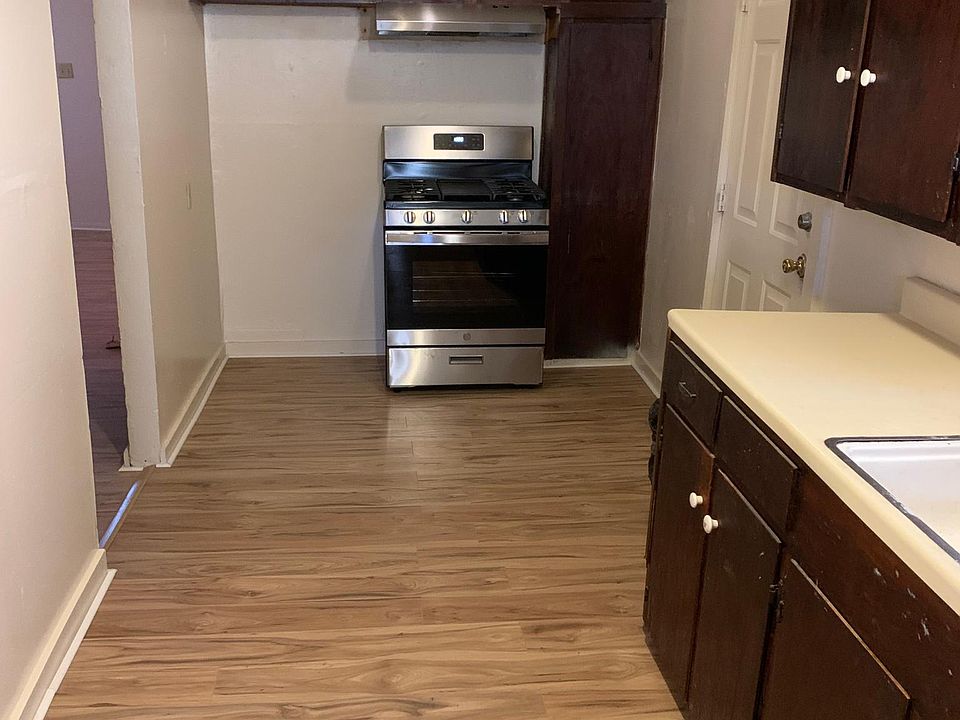 1st image of 6810 Bethune Dr