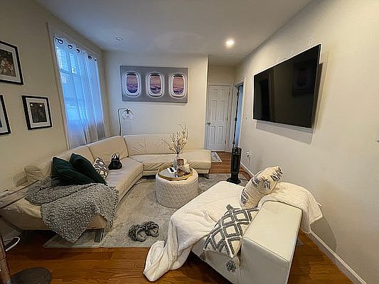 1st image of 26-20 9th St #3RA