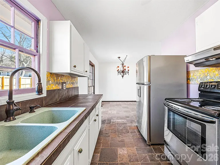 34 Southwicke Dr — Photo 10