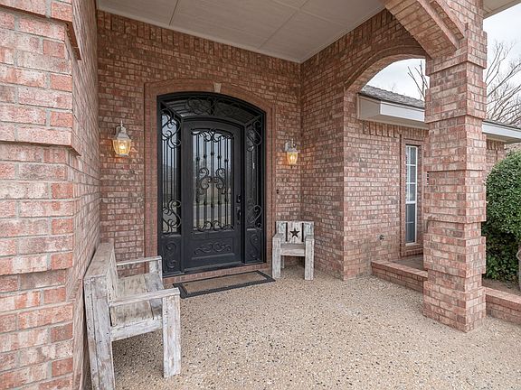4th image of 4625 Rosewood Dr