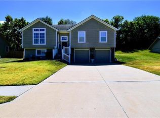 12615 E 58th St, Kansas City, MO 64133
