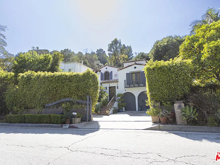 1407 N Beverly Dr — Photo 3