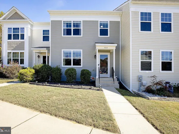 504 English Oak Ln, Prince Frederick, MD 20678