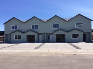 408 F St NE, Quincy, WA 98848