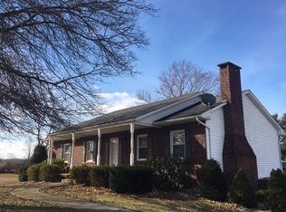 396 Ceylon Rd, Carmichaels, PA 15320