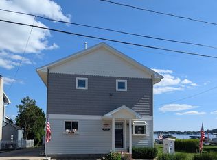 10240 W Ferndale Dr, Manitou Beach, MI 49253