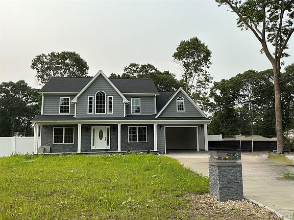 3rd image of 37 Pentmoor Drive
