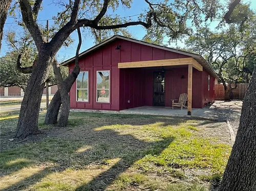 99 Old Austin Hwy Photo 1