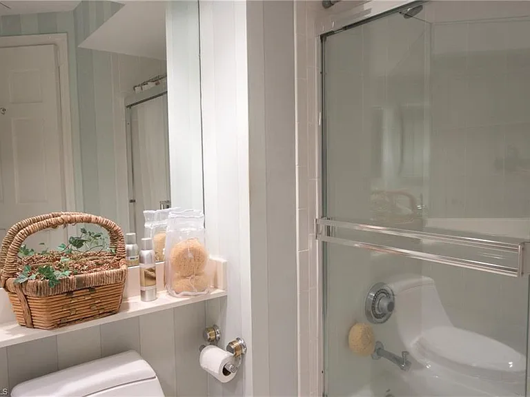8990 Bay Colony Dr #1002 — Photo 16