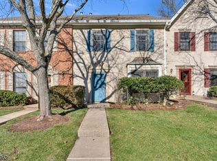 604 Brokaw Ct, Bridgewater, NJ 08807