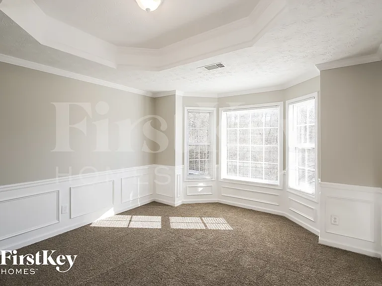 229 Springbrook Ct — Photo 6