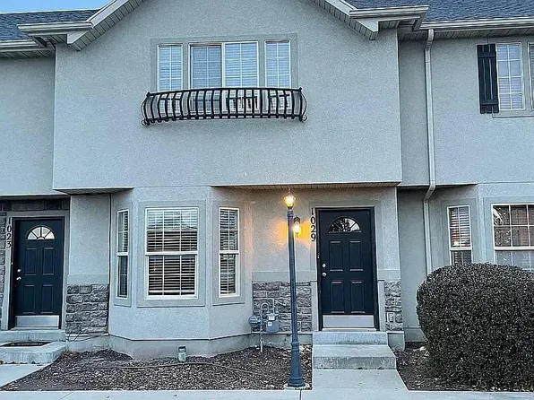 1029 S Kingsbury Rd, Springville, UT 84663